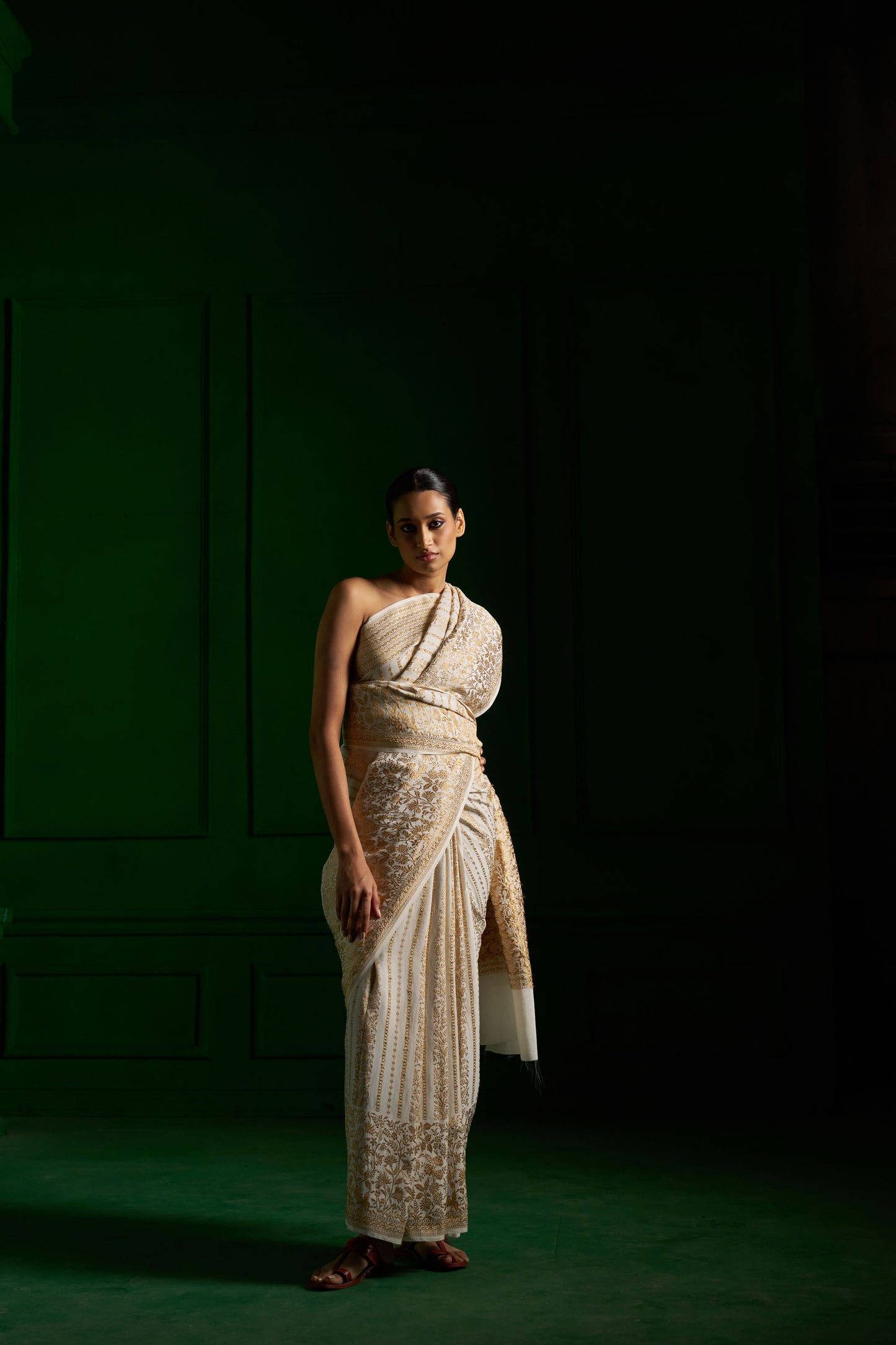 Dudhiya Georgette Saree handwoven with the Kadhwa technique in Banaras