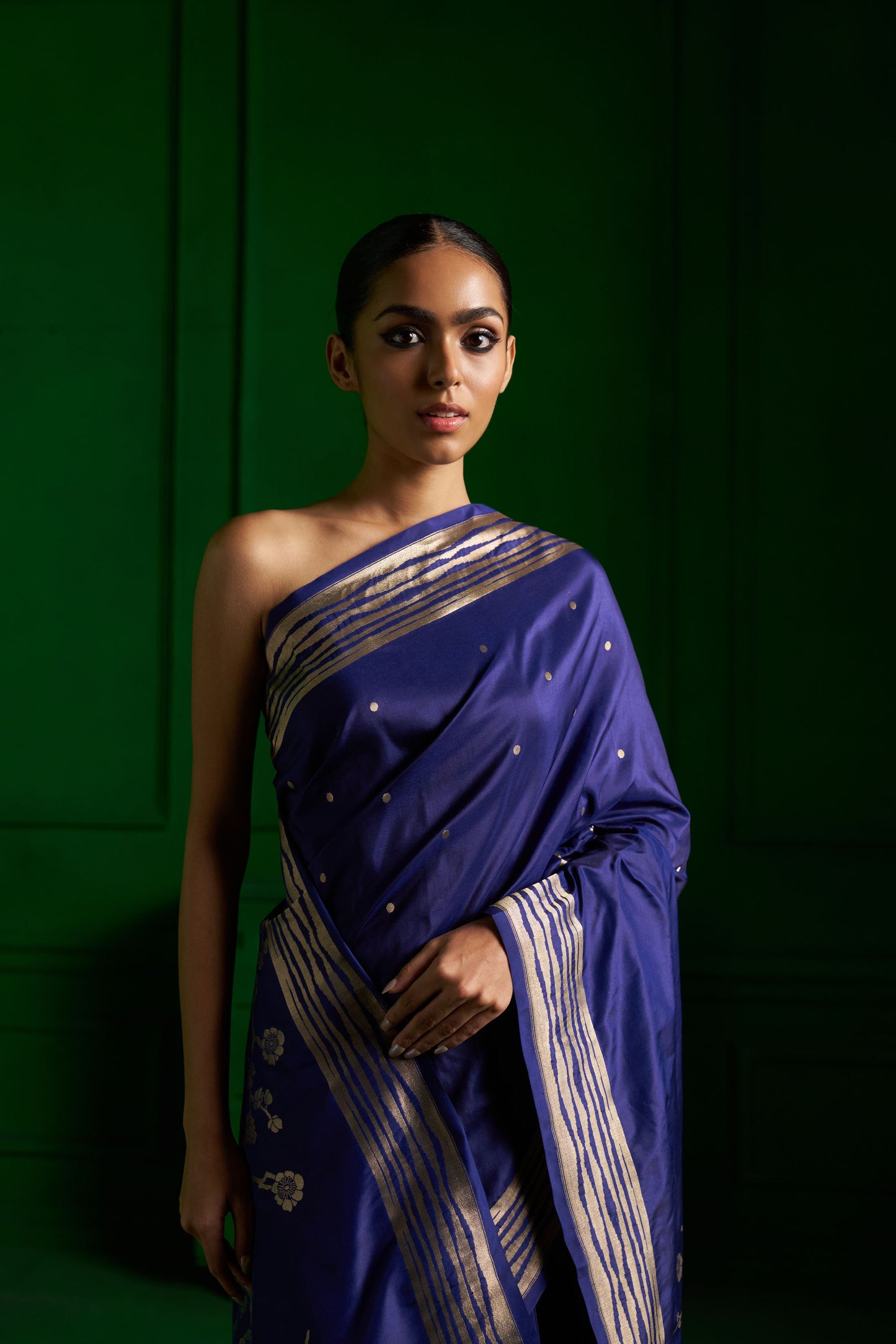 Neelam Saree handwoven in Banaras