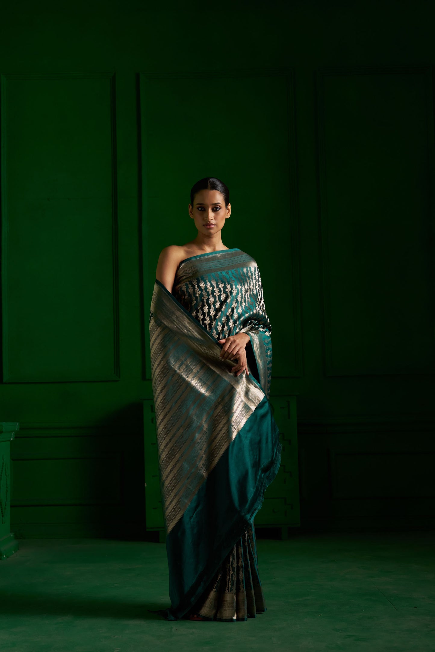 Morkanthi Saree handwoven in Banaras