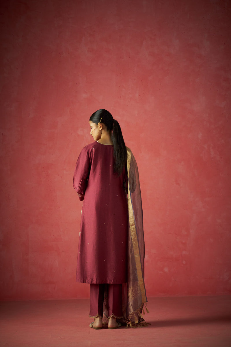 Maroon Kurta, Pants And Shaded Tissue Dupatta With Hand Embroidered Details