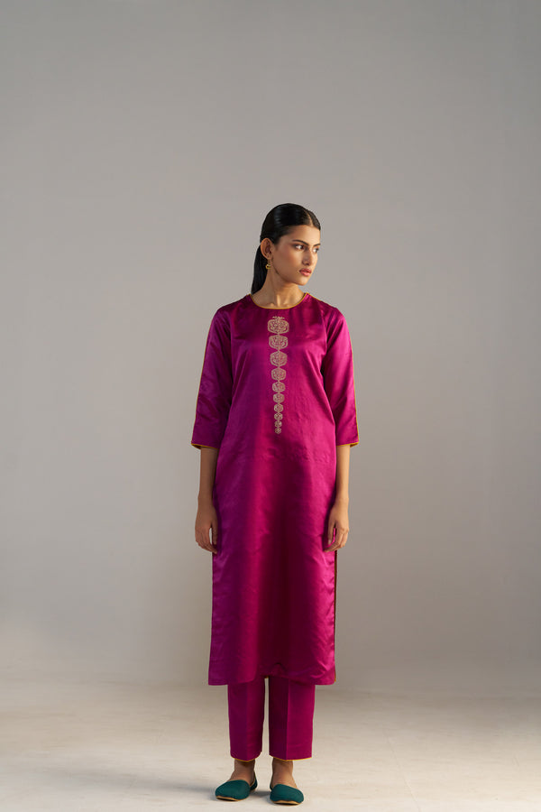 Magenta Banarsi Kurta With Pants