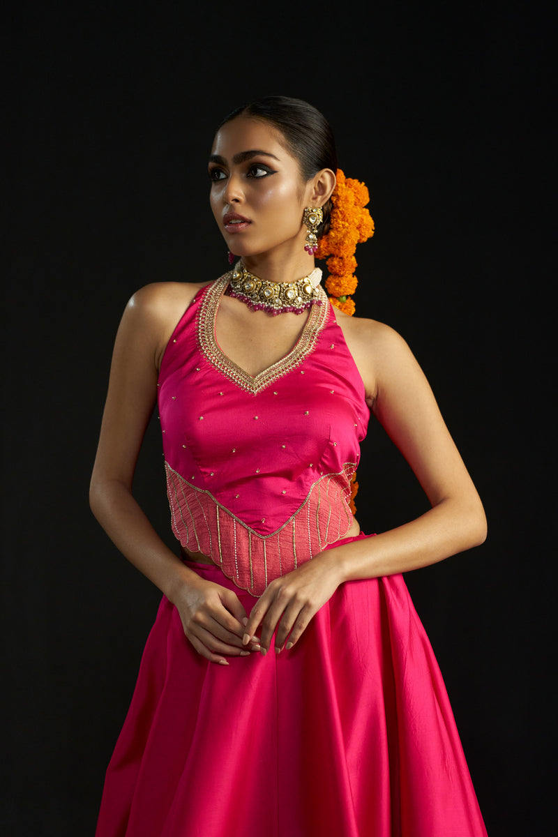 Ranipink Halterneck Top And Skirt With Tissue