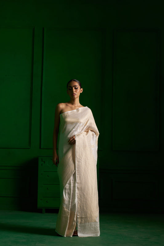 Moti Safed Saree  handwoven in Banaras.